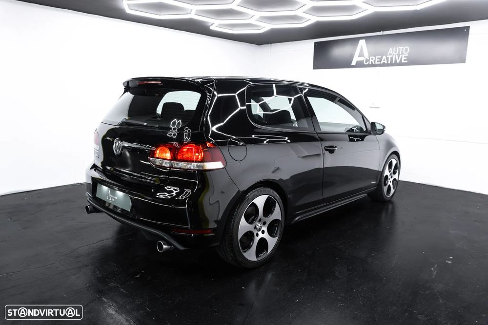 VW Golf 2.0 GTI DSG - 11