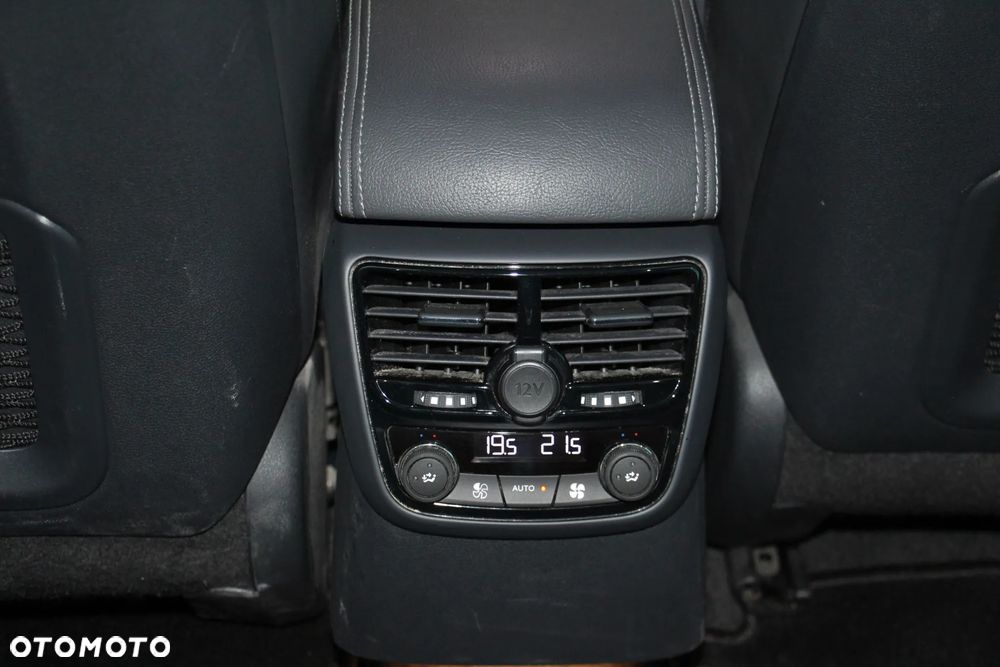 Peugeot 508 HDi FAP 165 Allure - 16