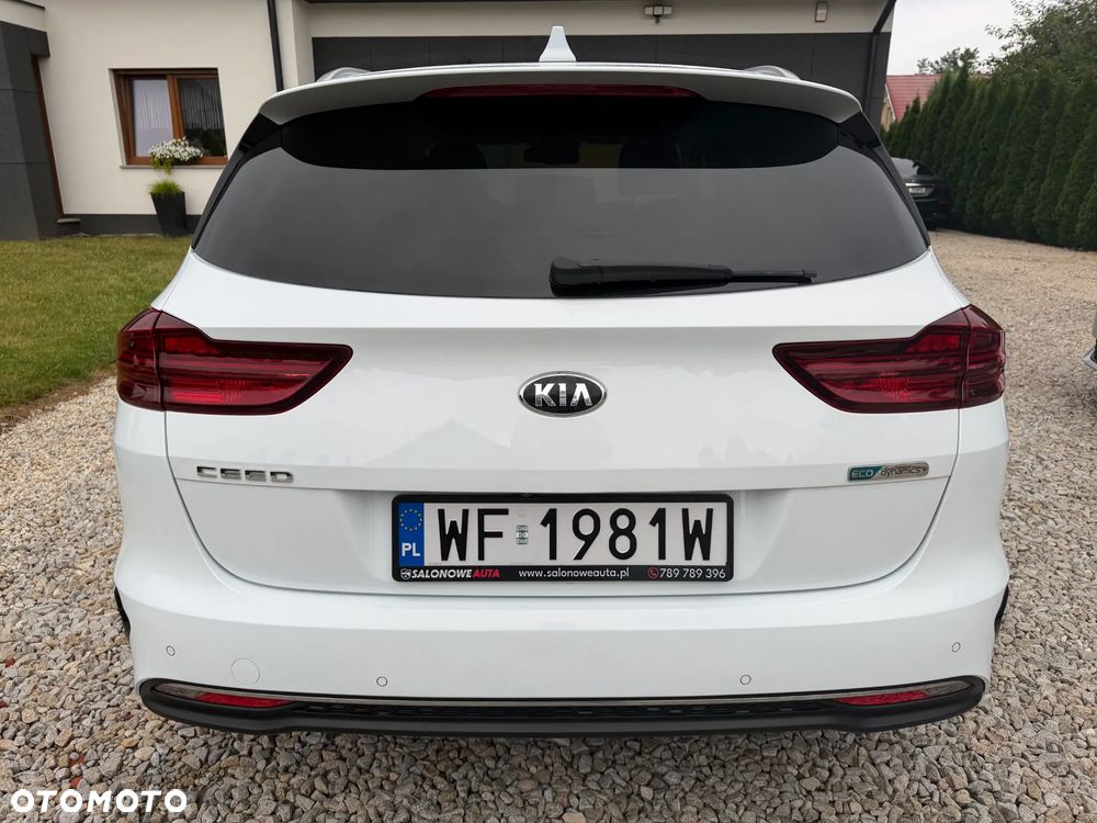Kia Ceed 1.6 CRDi mHEV L - 20