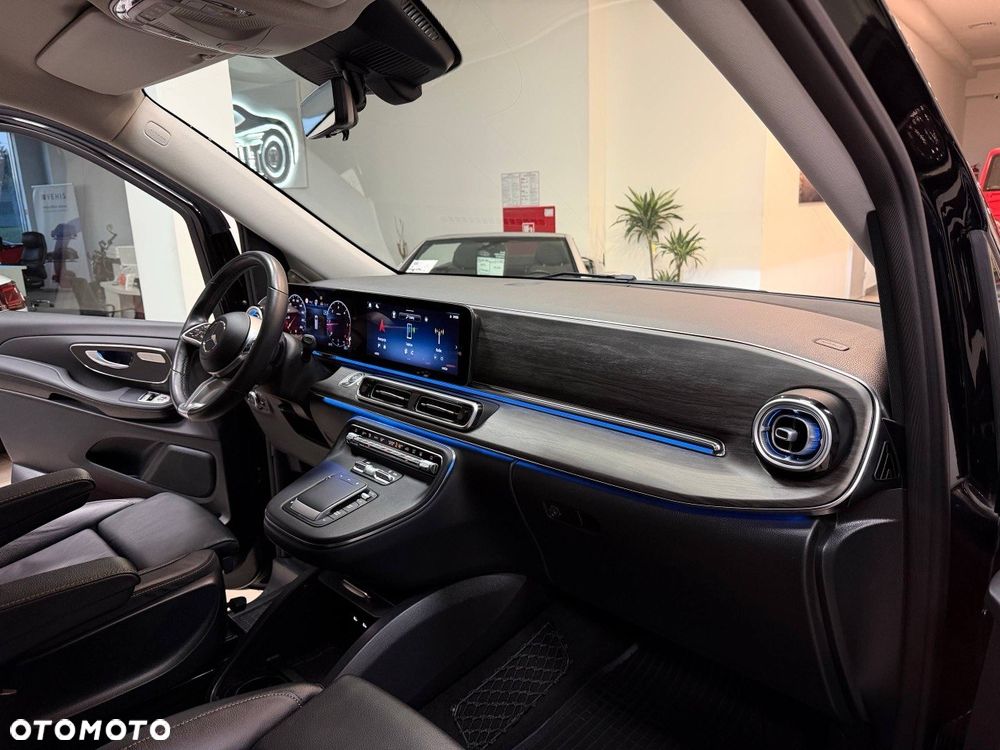 Mercedes-Benz Klasa V 300 d 4-Matic Avantgarde 9G-Tronic (ekstra d³) - 32