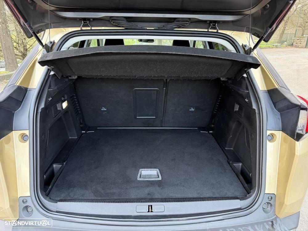 Peugeot 3008 1.6 BlueHDi Allure Grip Control EAT6 - 13