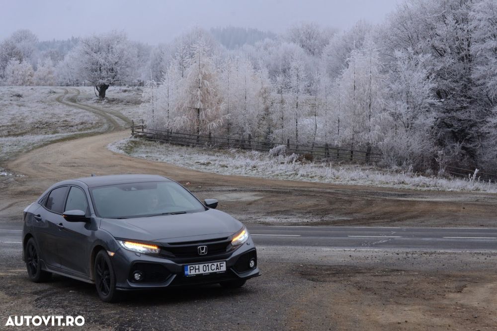 Honda Civic 1.5 VTEC Turbo Sport Plus - 1