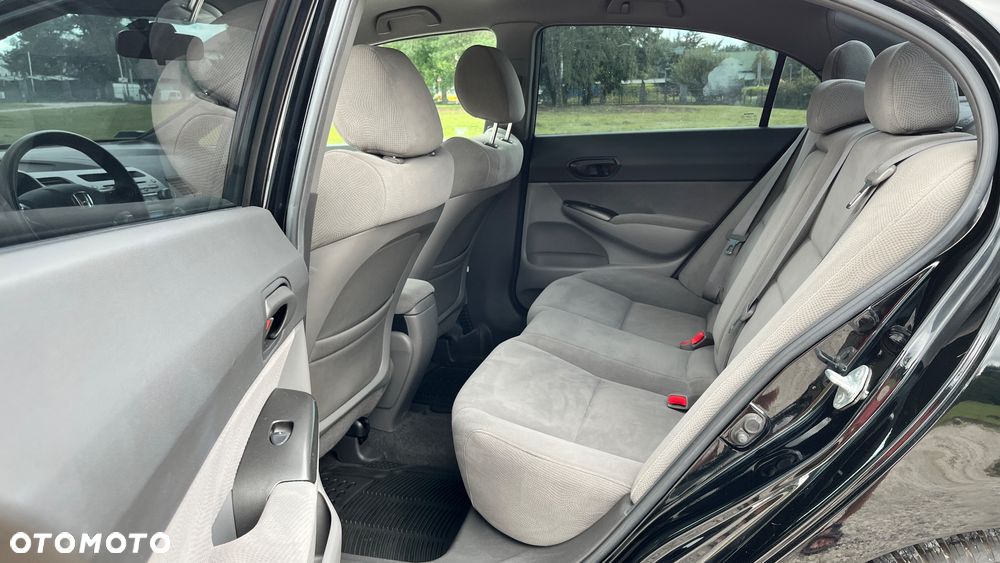 Honda Civic 1.8 Comfort - 19