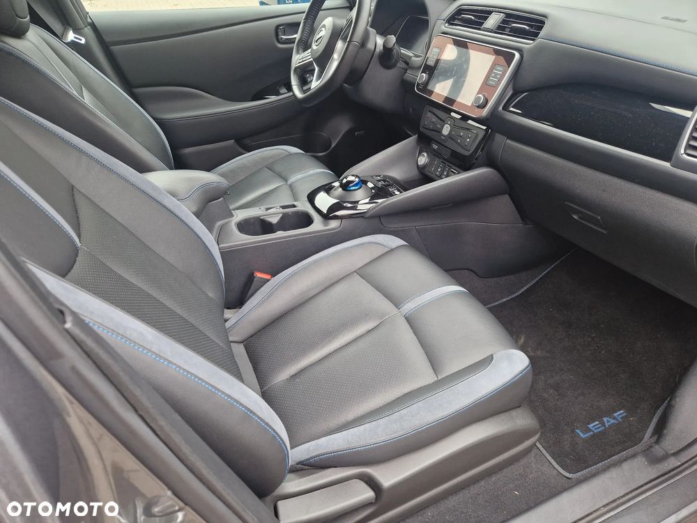 Nissan Leaf - 7