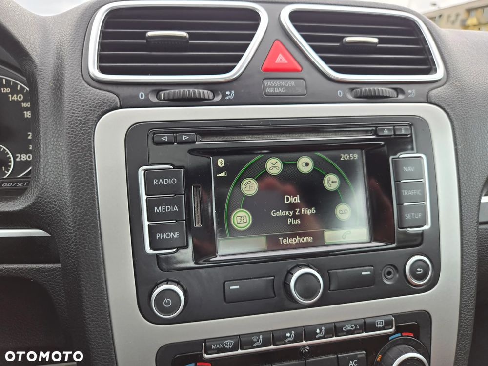 Volkswagen Eos 2.0 TDI DPF DSG BlueMotion Technology - 19