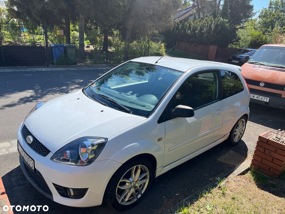 Ford Fiesta - 1