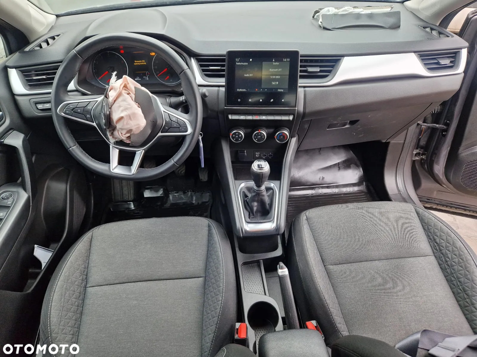 Renault Captur 1.0 TCe Intens - 12