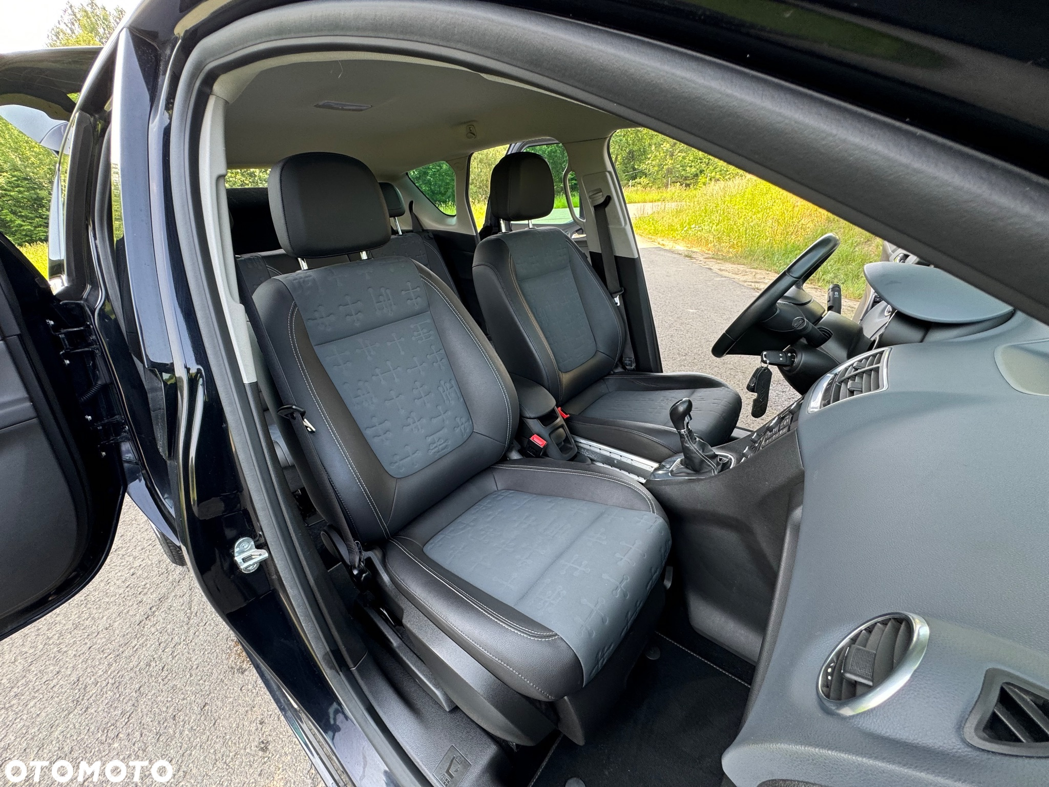 Opel Meriva - 21