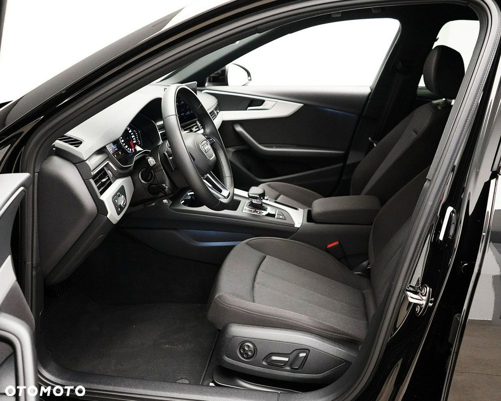 Audi A4 Avant - 13