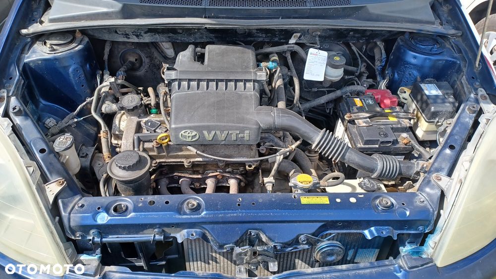 Toyota Yaris - 14