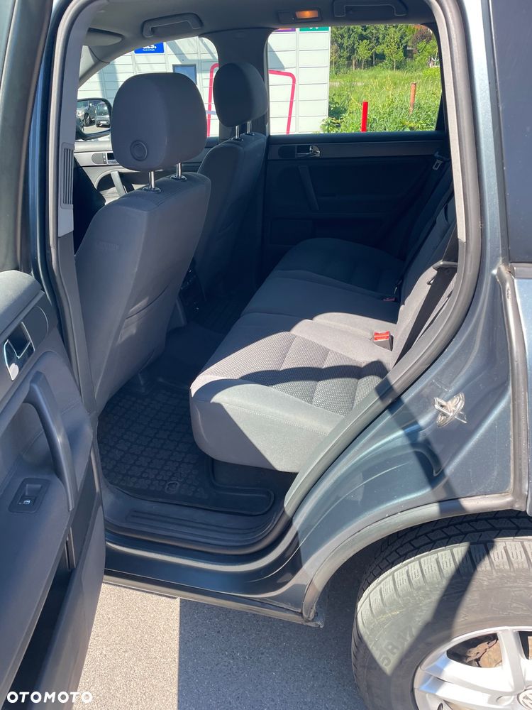 Volkswagen Touareg - 13