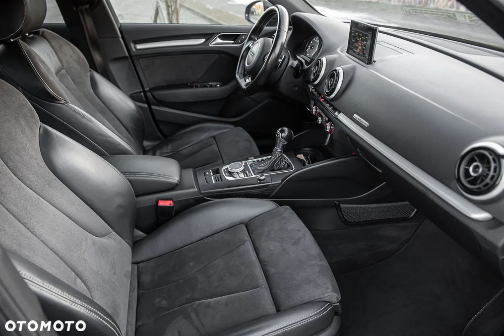 Audi S3 - 32