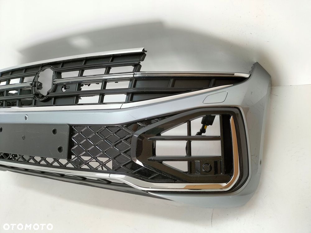 zderzak przedni przód vw touareg iii 760 lift 23- r-line - 6