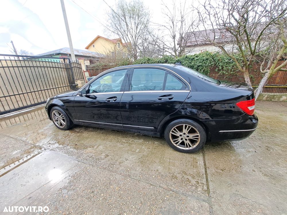 Mercedes-Benz C - 2
