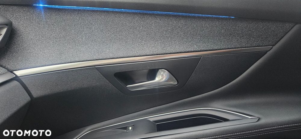 Peugeot 3008 1.5 BlueHDi Allure S&S EAT8 - 38