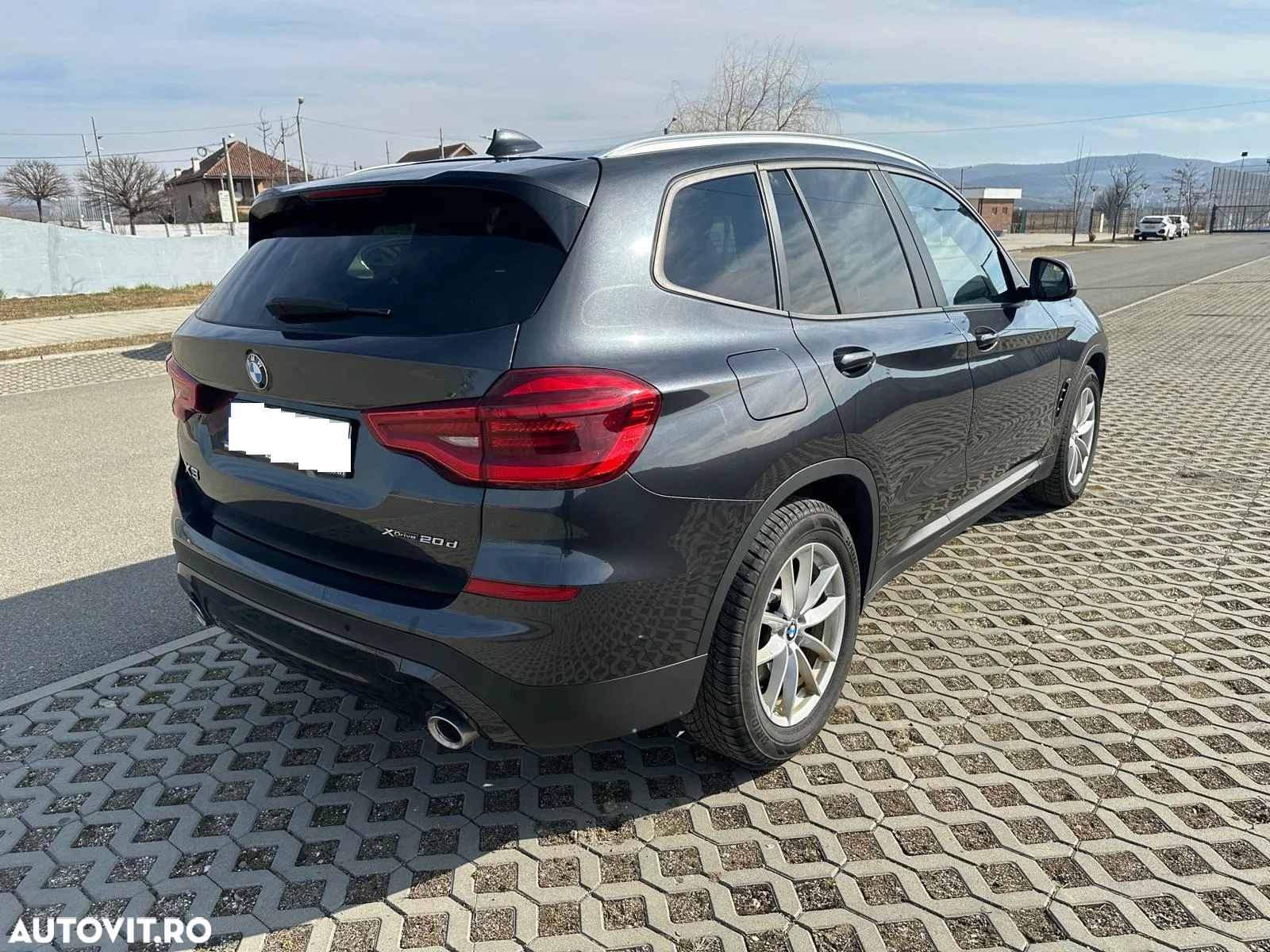 BMW X3 xDrive20d AT Advantage - 9