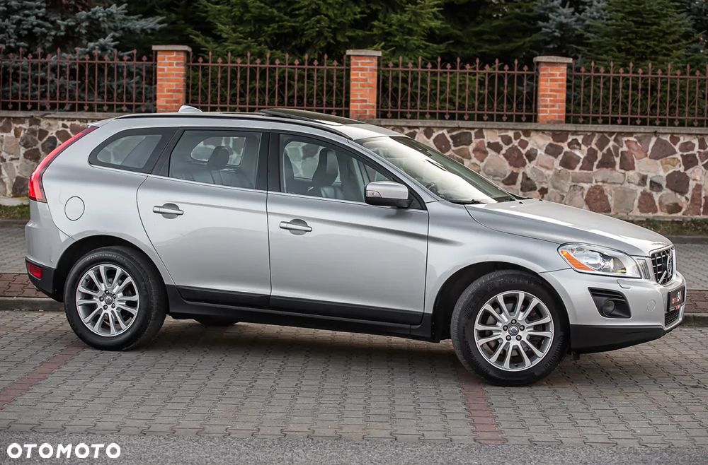 Volvo XC 60 T6 AWD Momentum - 13