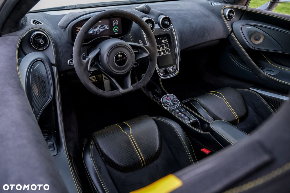 McLaren 570S Coupe - 34