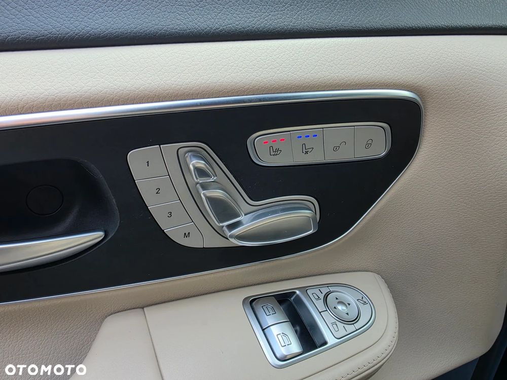 Mercedes-Benz Klasa V 300 d 4-Matic 9G-Tronic (ekstra dł) - 20