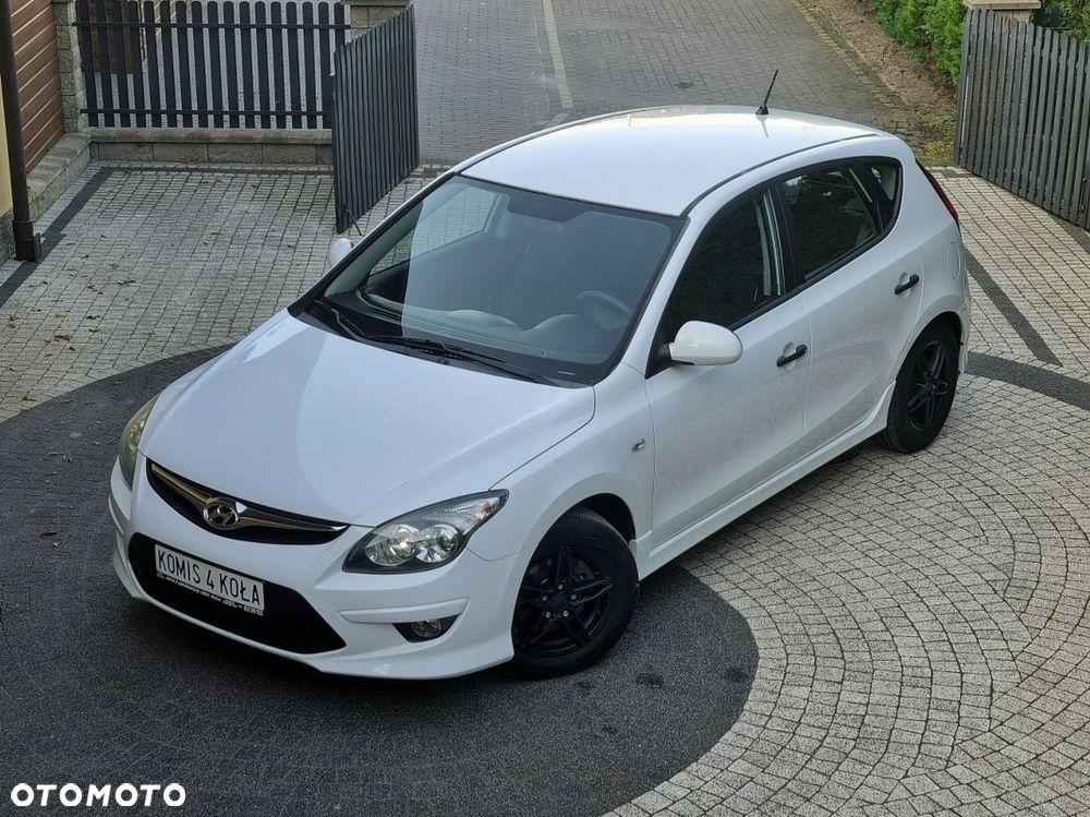 Hyundai i30 - 16