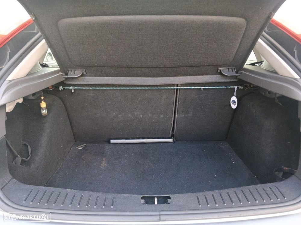 Ford Focus 1.6 TDCi Titanium - 18