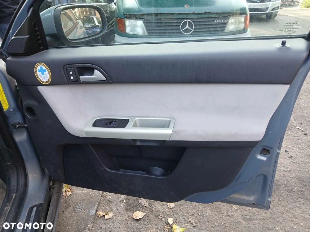 Volvo V50 Drzwi prawe przednie i tylne. - 10