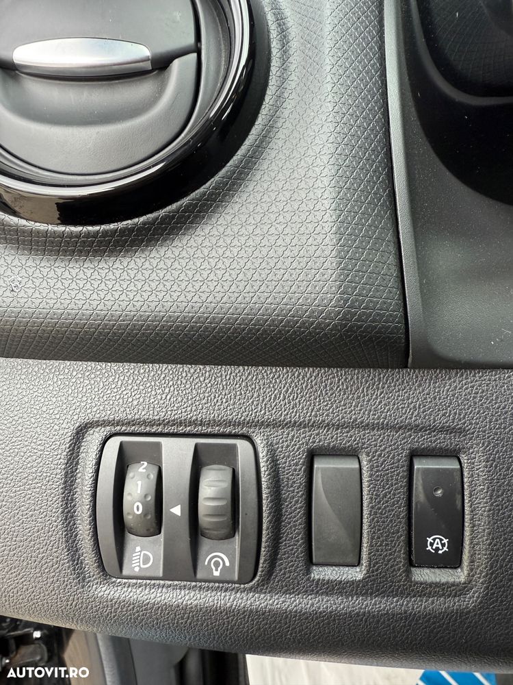 Renault Clio - 13