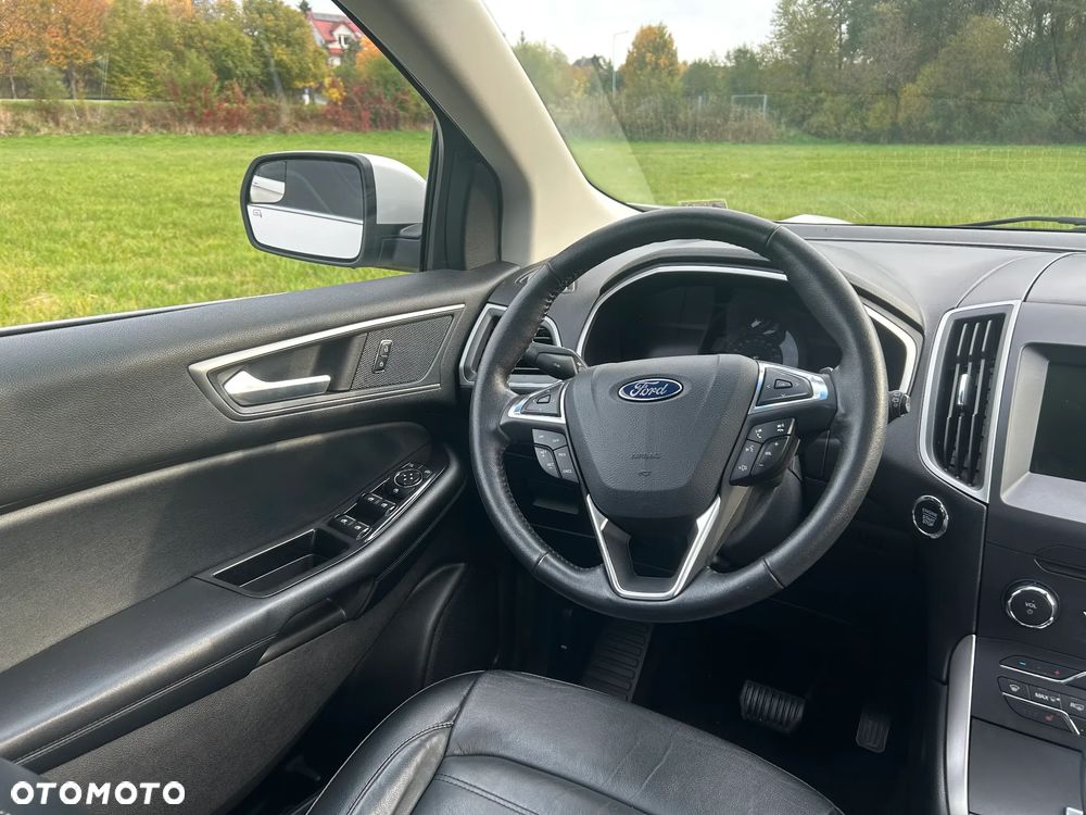 Ford Edge - 19
