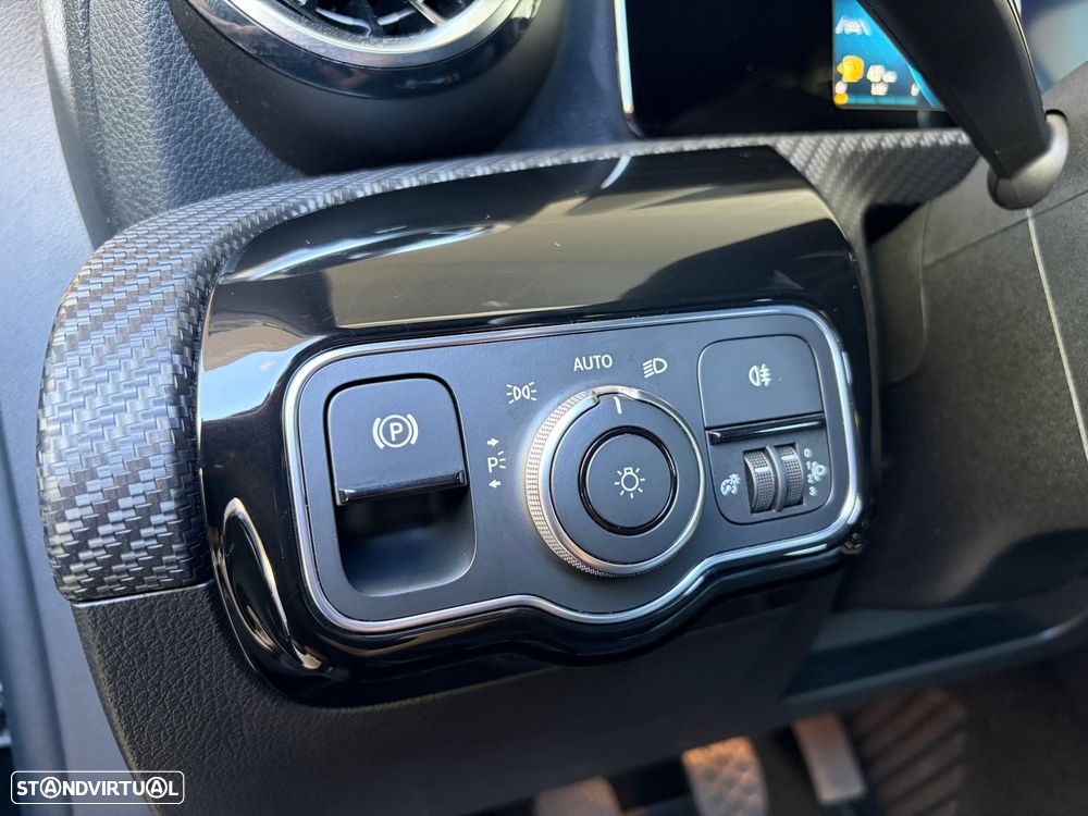 Mercedes-Benz A 180 d Style Plus - 11