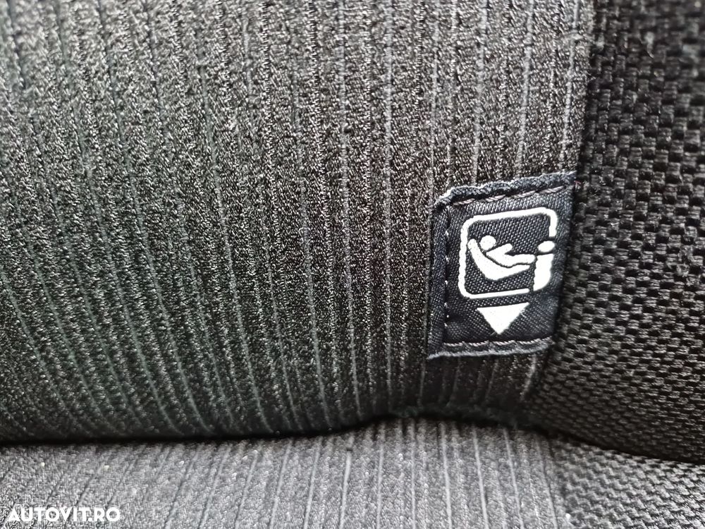 Toyota Hilux 4x4 Double Cab A/T Invincible - 19