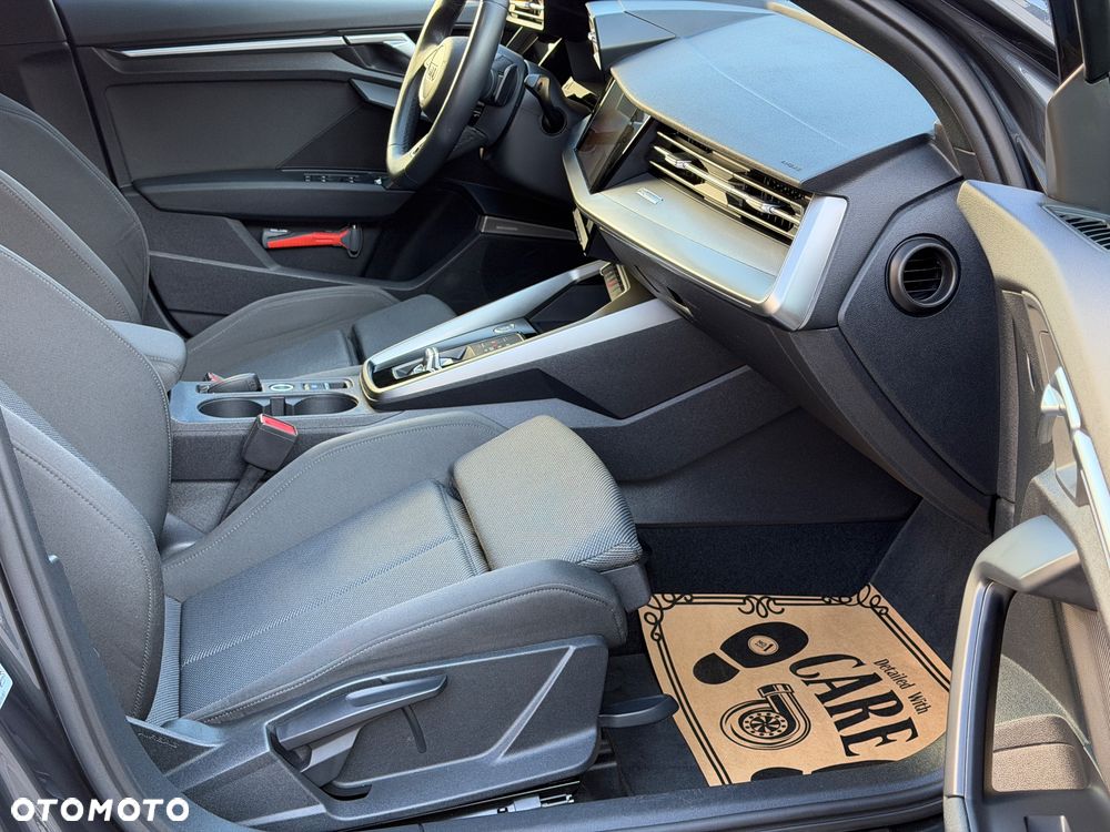 Audi A3 Limousine 1.5 TFSI Sport S tronic - 11