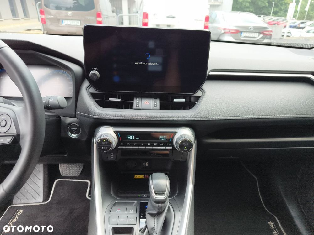 Toyota RAV4 - 25