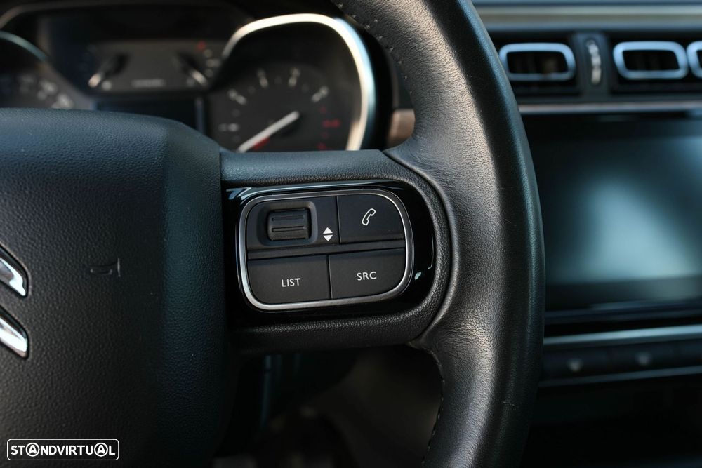 Citroën C3 1.2 PureTech Shine — fotografia 19