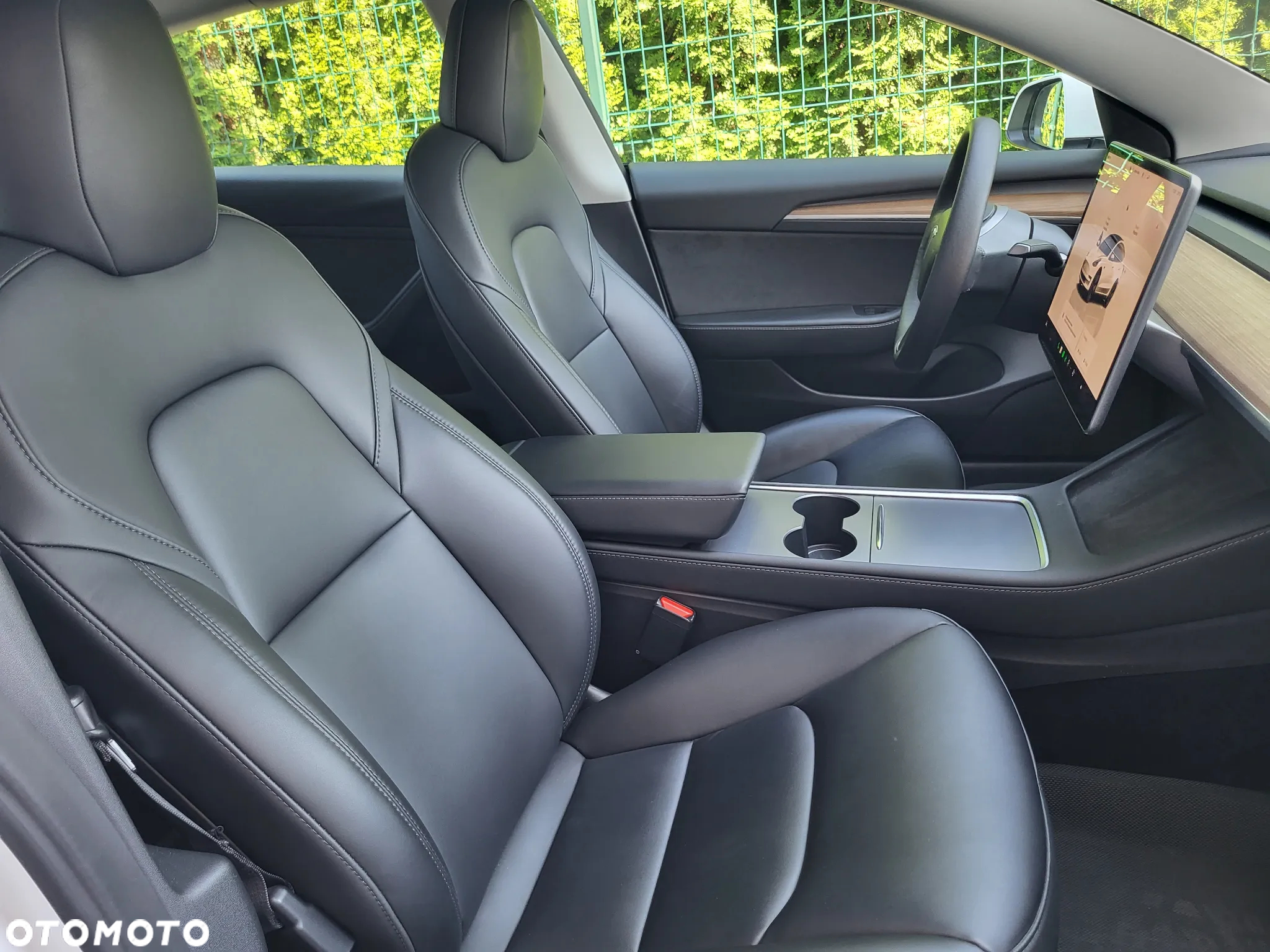 Tesla Model 3 - 15