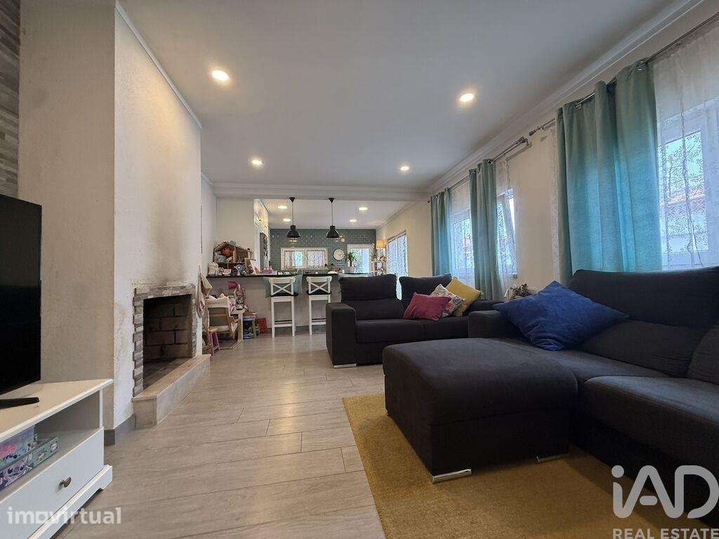 Moradia em banda T3 em Alpiarça - Grande imagem: 5/29