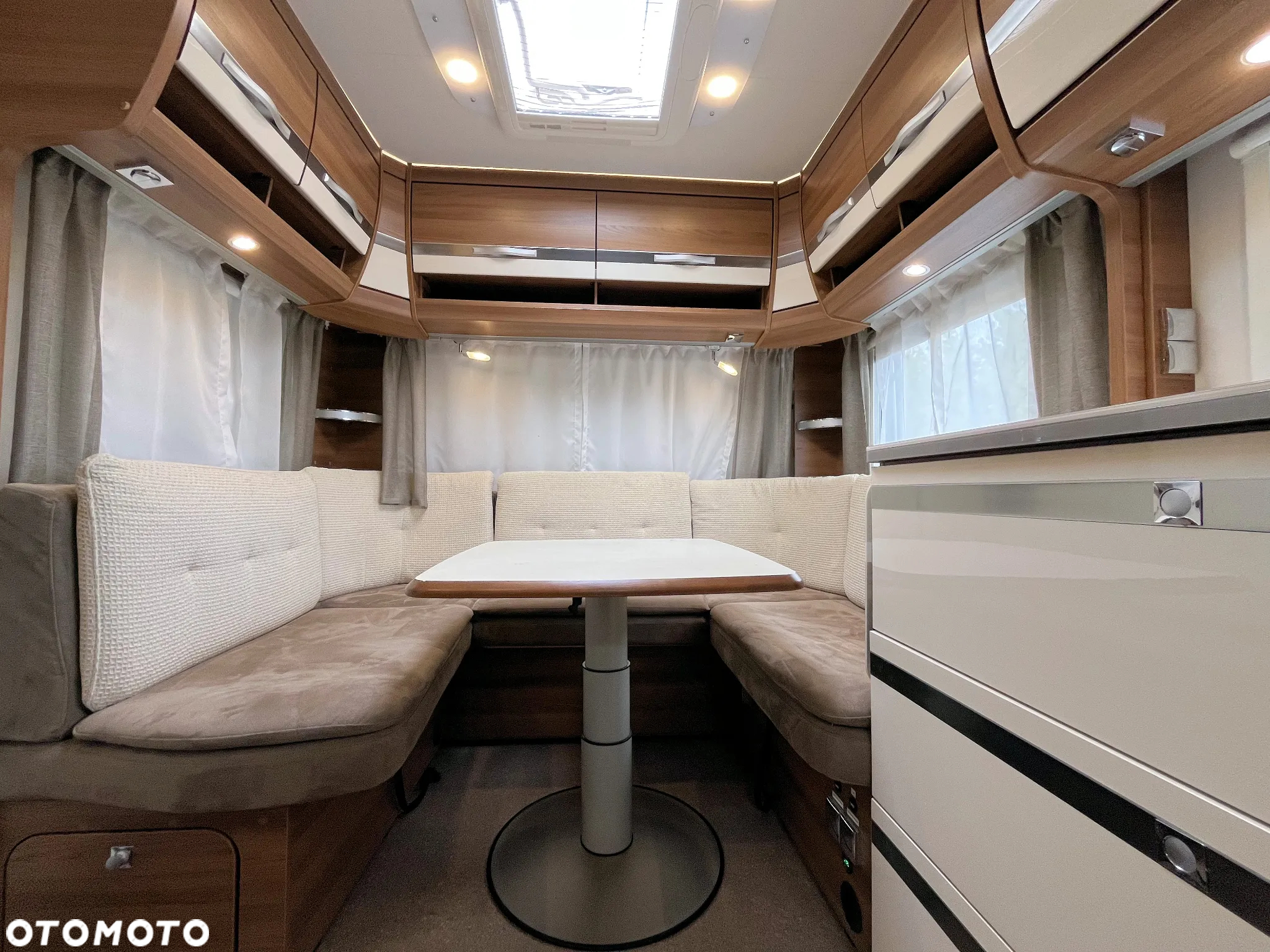Dethleffs Nomad 470FR - 6