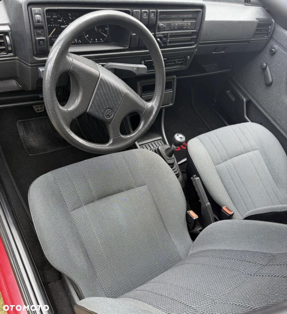 Volkswagen Golf 1.6 - 5