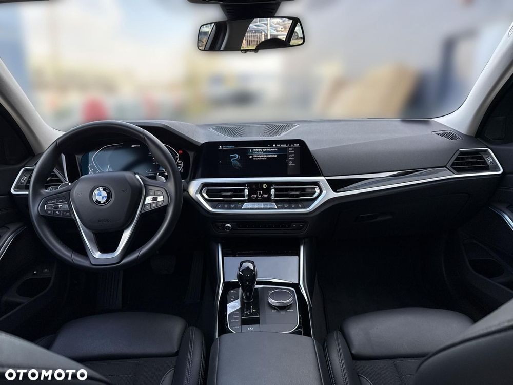 BMW Seria 3 - 30