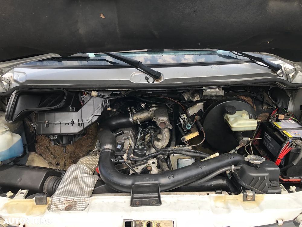 Mercedes-Benz Sprinter - 8