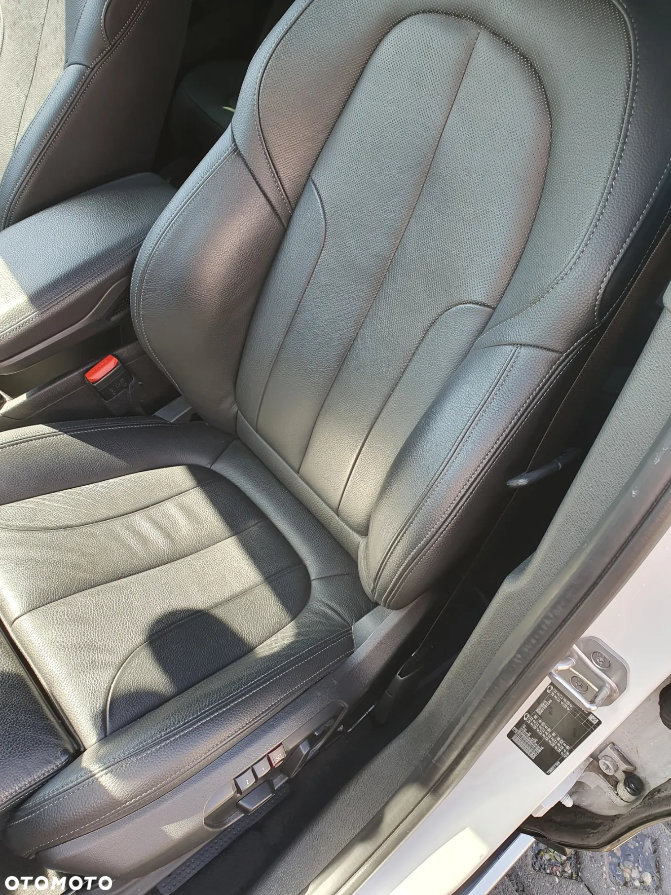 BMW X1 sDrive18d xLine - 26