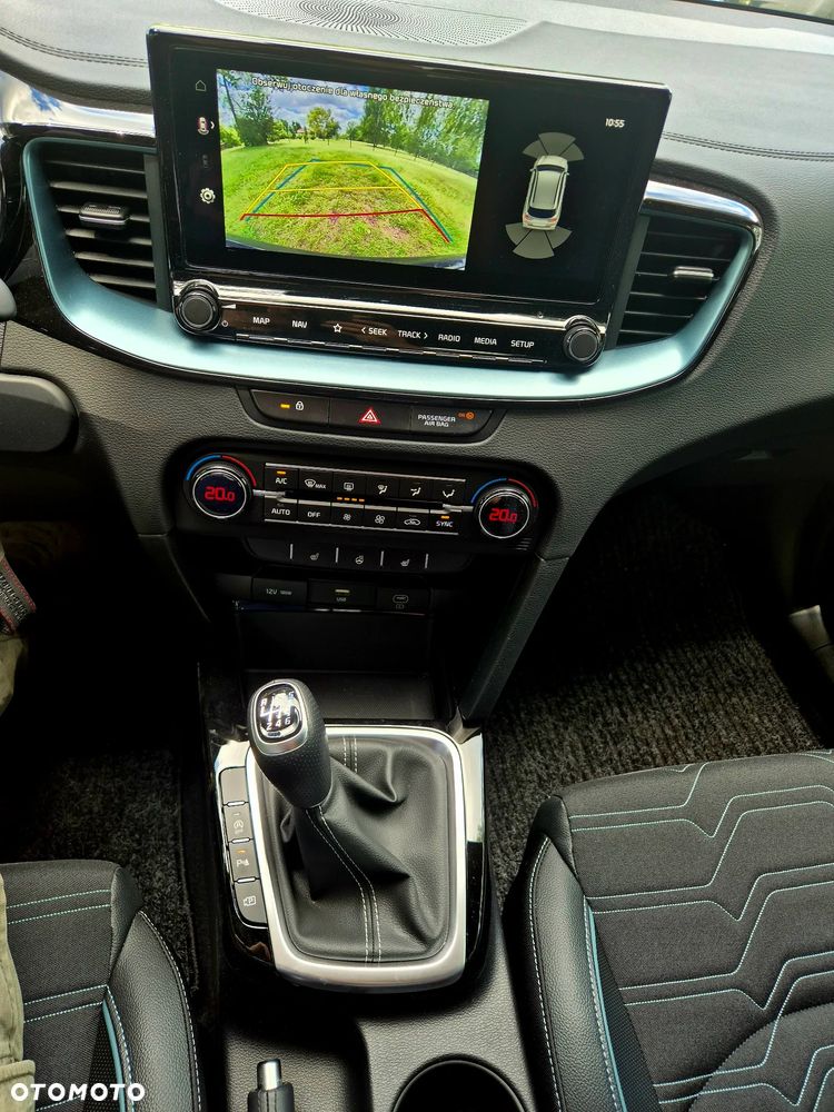 Kia Ceed - 14