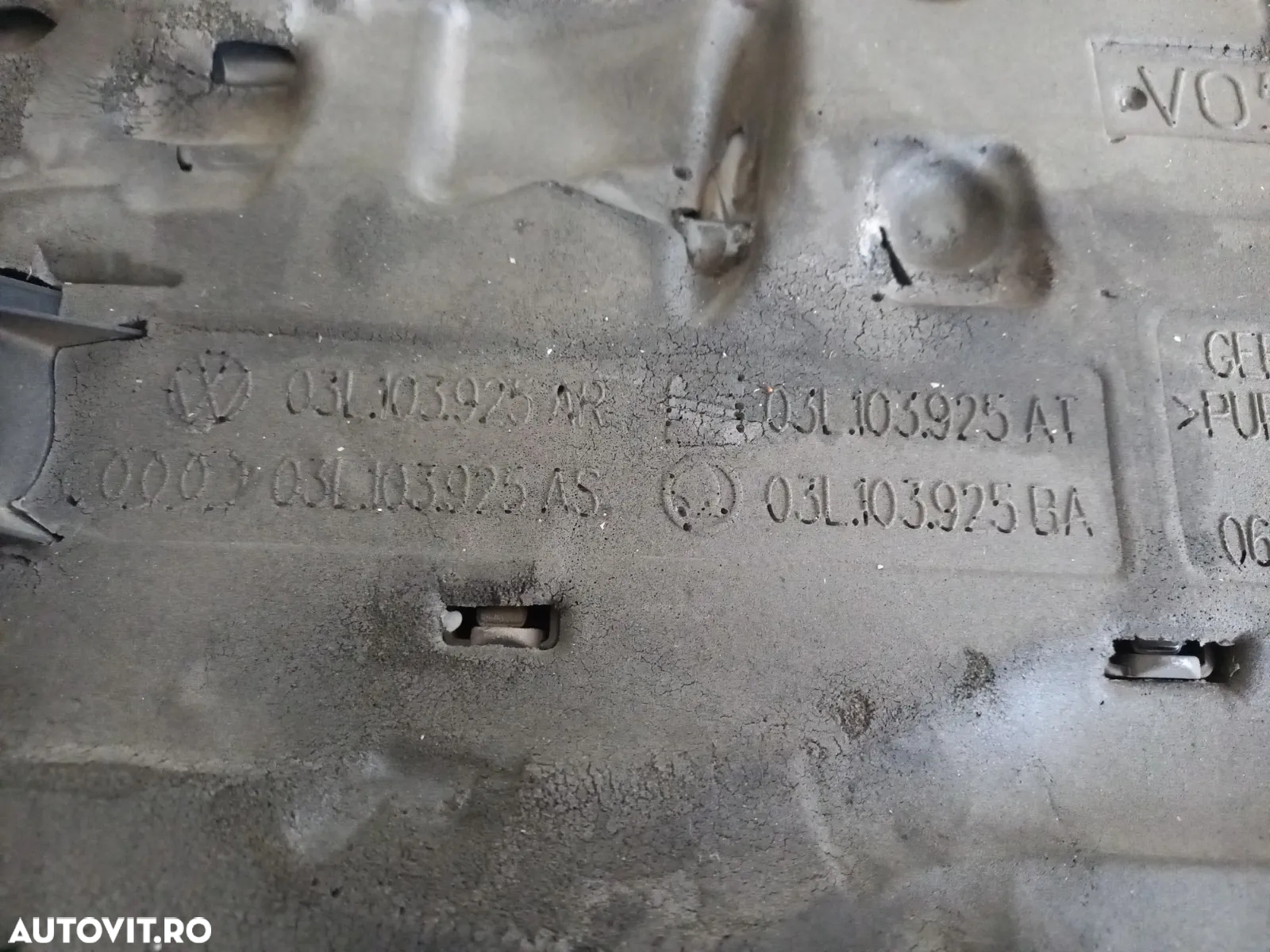 Capac Motor Vw Passat B7 1.6 Tdi Motor CAY An 2011-2012-2013-2014-2015 - Dezmembrari Arad - 6