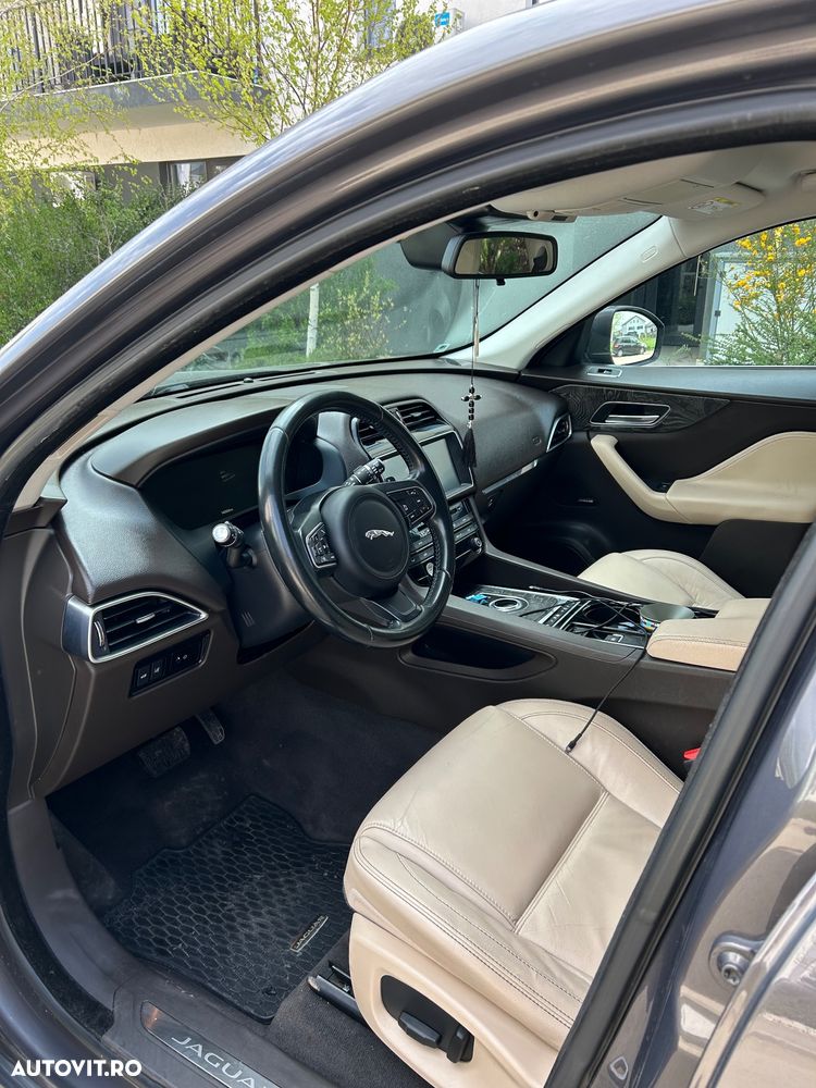 Jaguar F-Pace 20d AWD Portfolio - 5