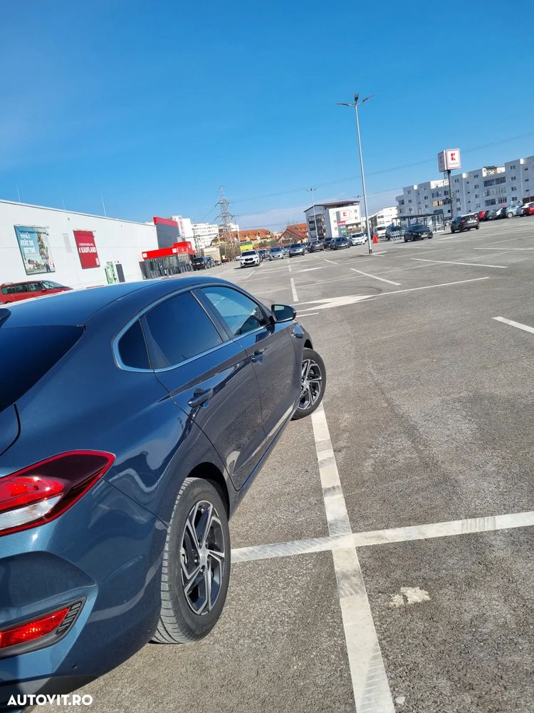Hyundai i30 1.5 T-GDI 160CP MHEV 5DR 7DCT Exclusive - 4