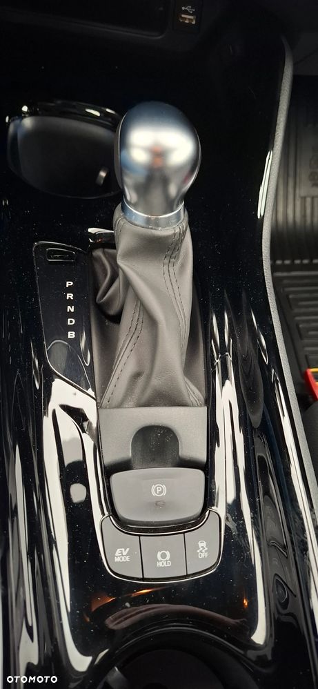 Toyota C-HR 1.8 Hybrid Dynamic - 25