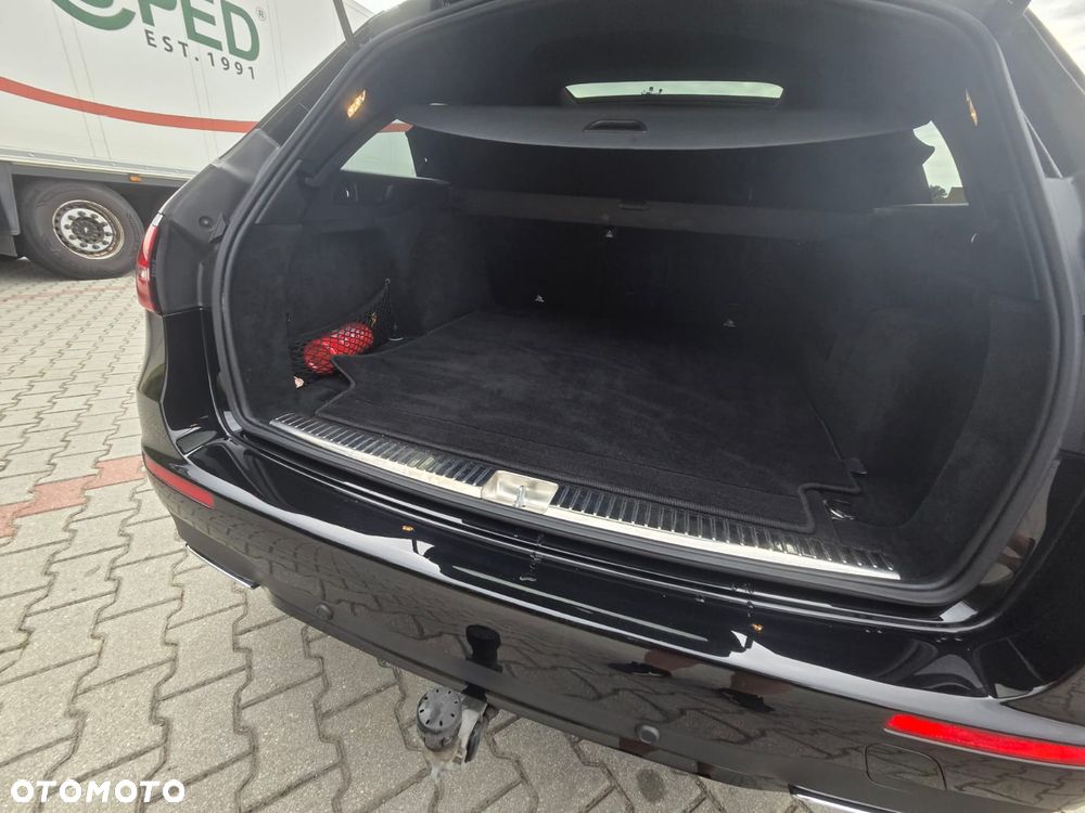 Mercedes-Benz Klasa E 400 d 4-Matic AMG - 21