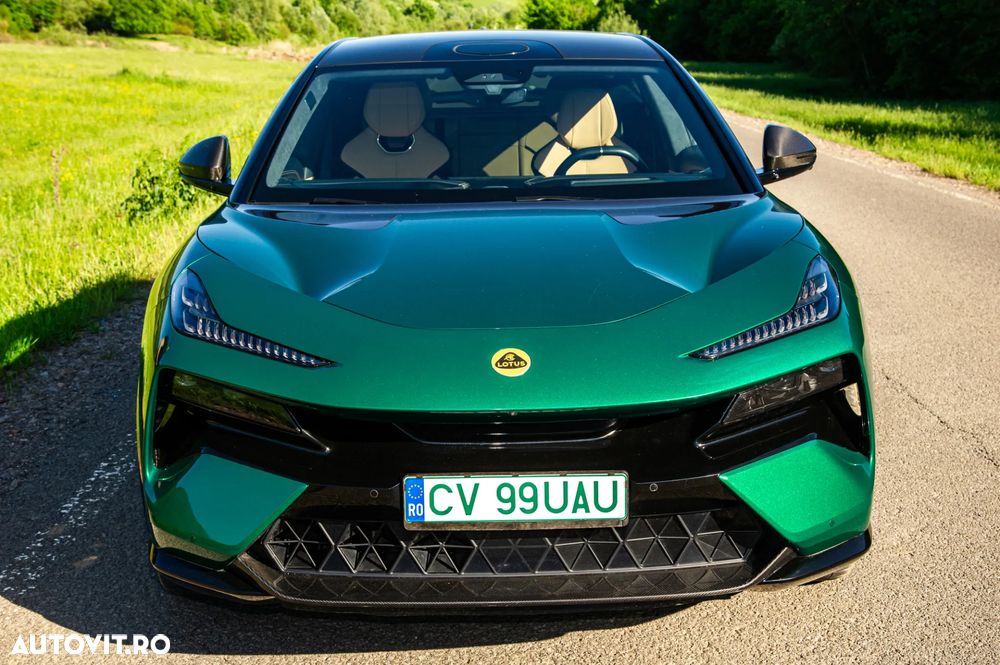 Lotus Eletre - 23