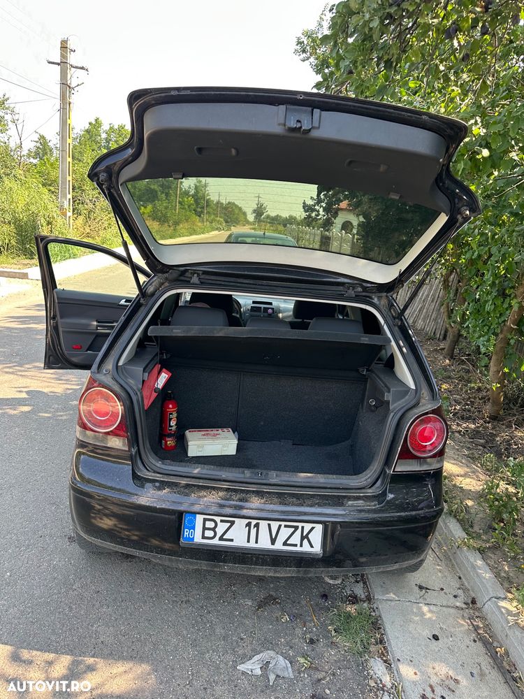Volkswagen Polo - 5