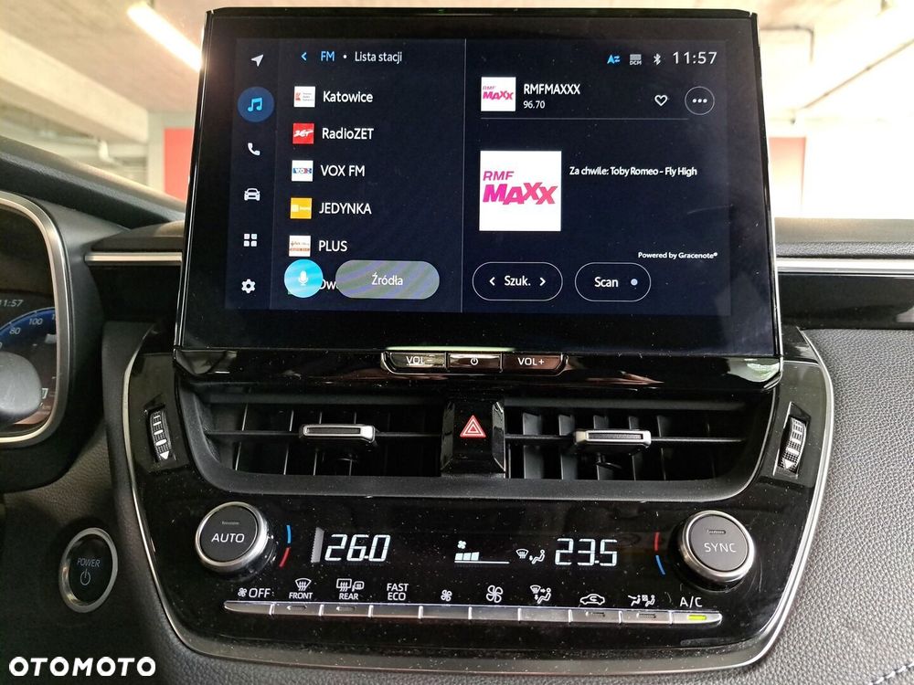 Toyota Corolla 1.8 Hybrid Comfort - 22