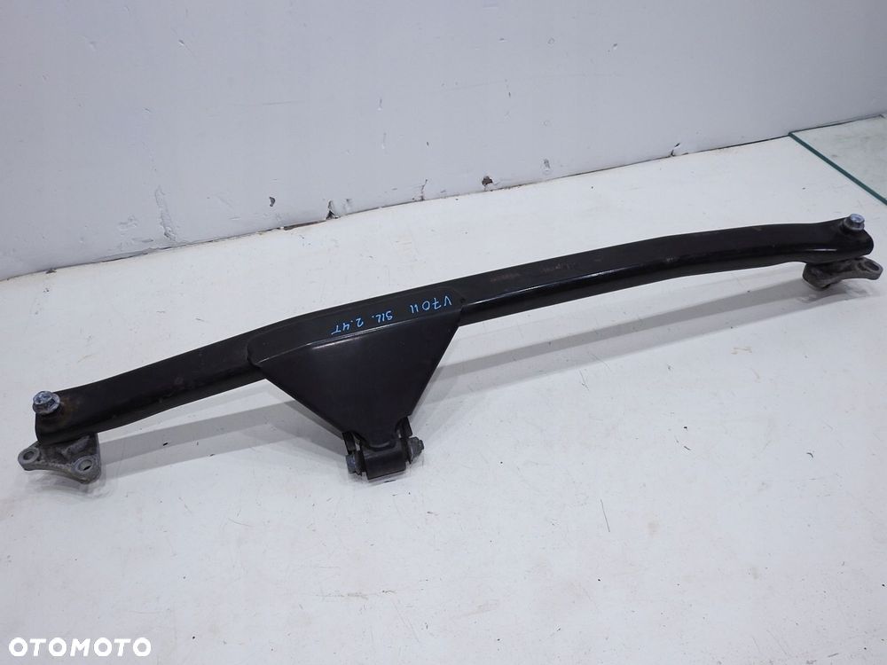 BELKA ROZPÓRKA KIELICHÓW VOLVO V70 II 2.4 T - 2